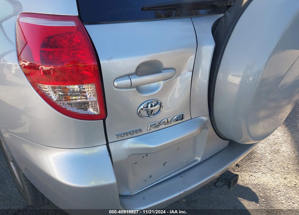 2007 TOYOTA RAV4 BASE V6 VIN: JTMBK33V475014864