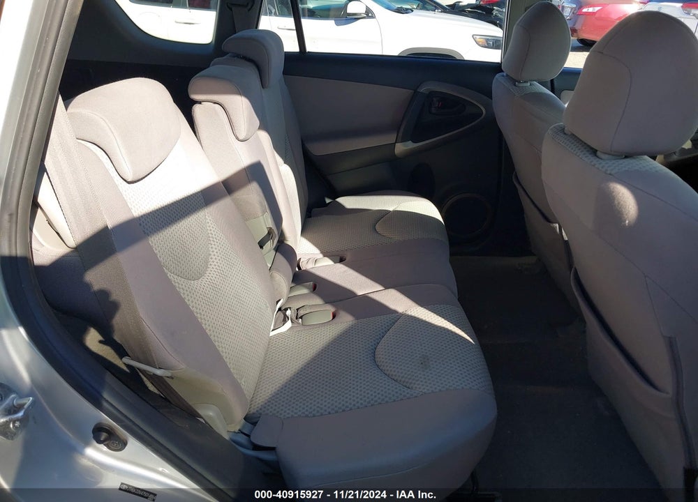 2007 TOYOTA RAV4 BASE V6 VIN: JTMBK33V475014864