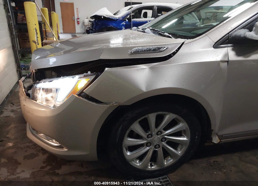2014 BUICK LACROSSE VIN: 1G4GA5GR4EF140453