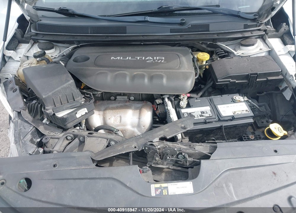 2015 CHRYSLER 200 C VIN: 1C3CCCCB2FN760000