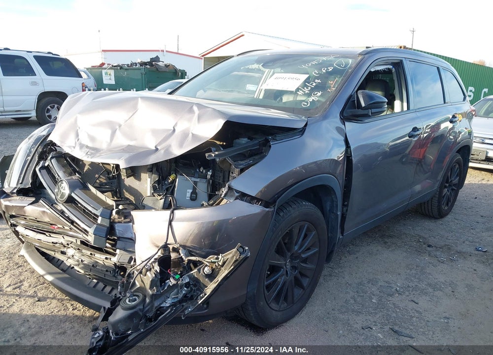 2019 TOYOTA HIGHLANDER SE VIN: 5TDJZRFHXKS965931