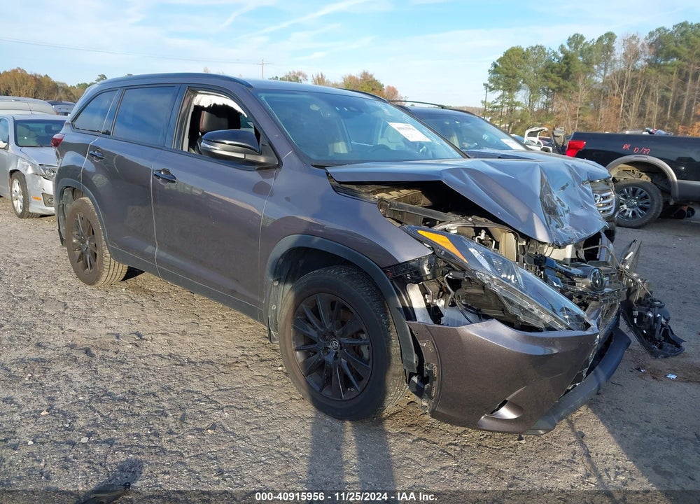 2019 TOYOTA HIGHLANDER SE VIN: 5TDJZRFHXKS965931