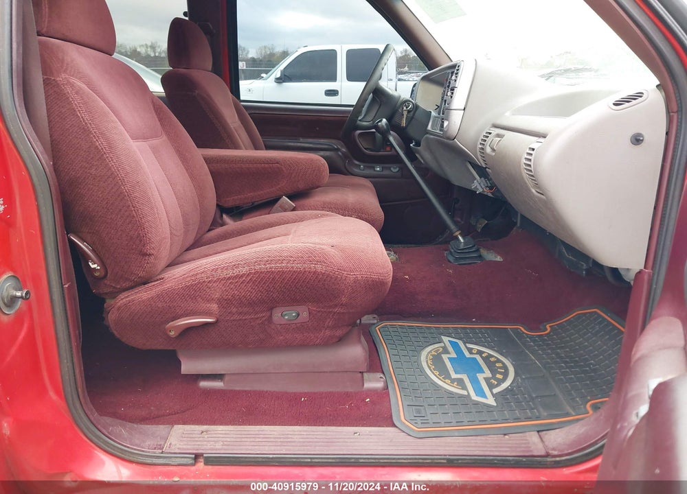 1995 CHEVROLET GMT-400 C1500 VIN: 2GCEC19K6S1219639