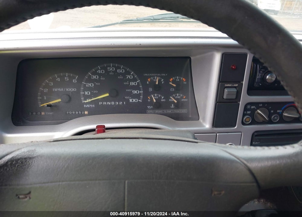 1995 CHEVROLET GMT-400 C1500 VIN: 2GCEC19K6S1219639