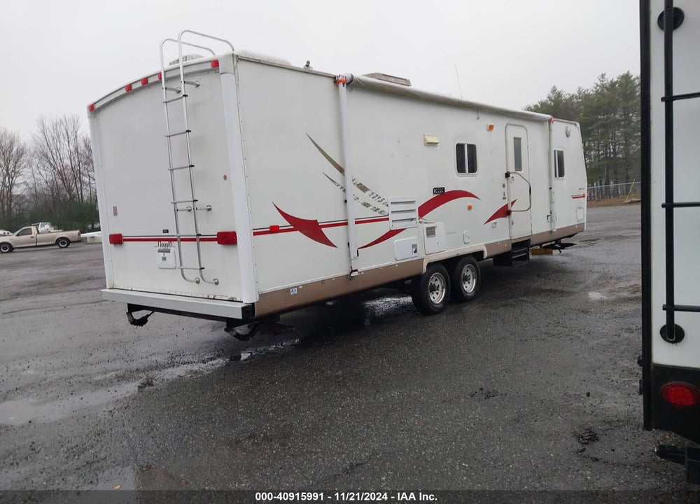 2003 FLEETWOOD ENTERPRISE VIN: 1EA1G312532803559