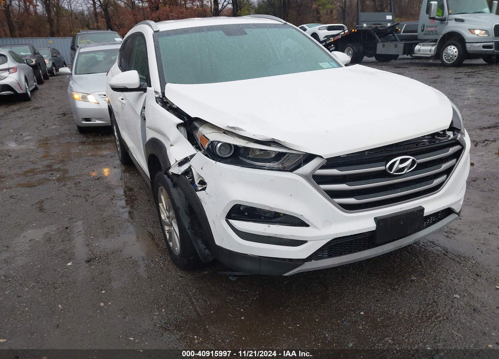2017 HYUNDAI TUCSON ECO VIN: KM8J3CA23HU327490
