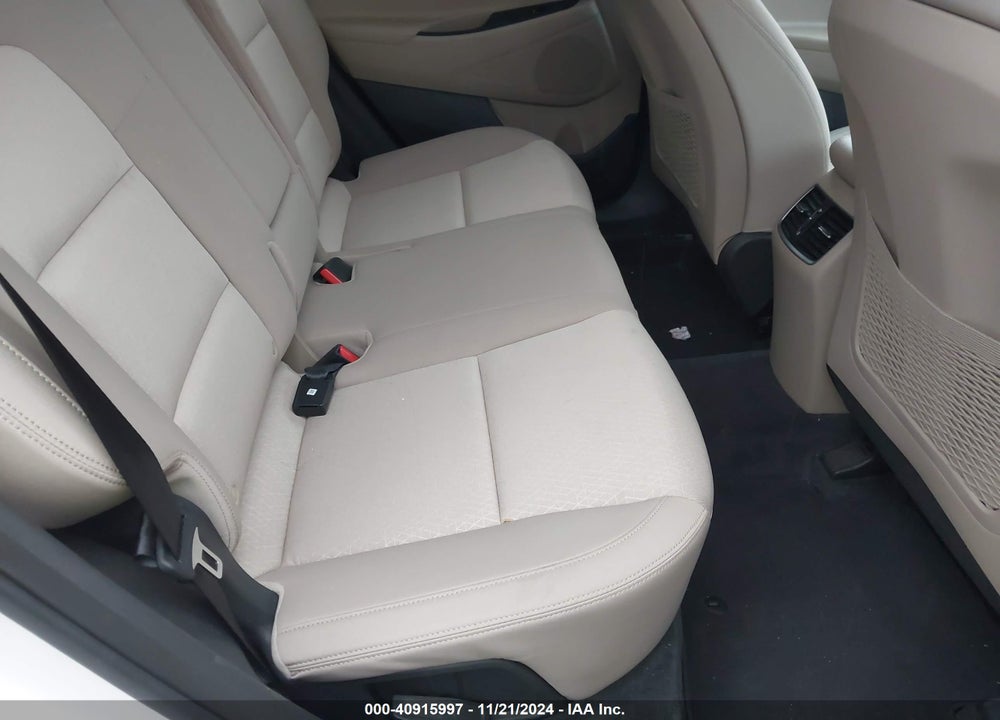 2017 HYUNDAI TUCSON ECO VIN: KM8J3CA23HU327490