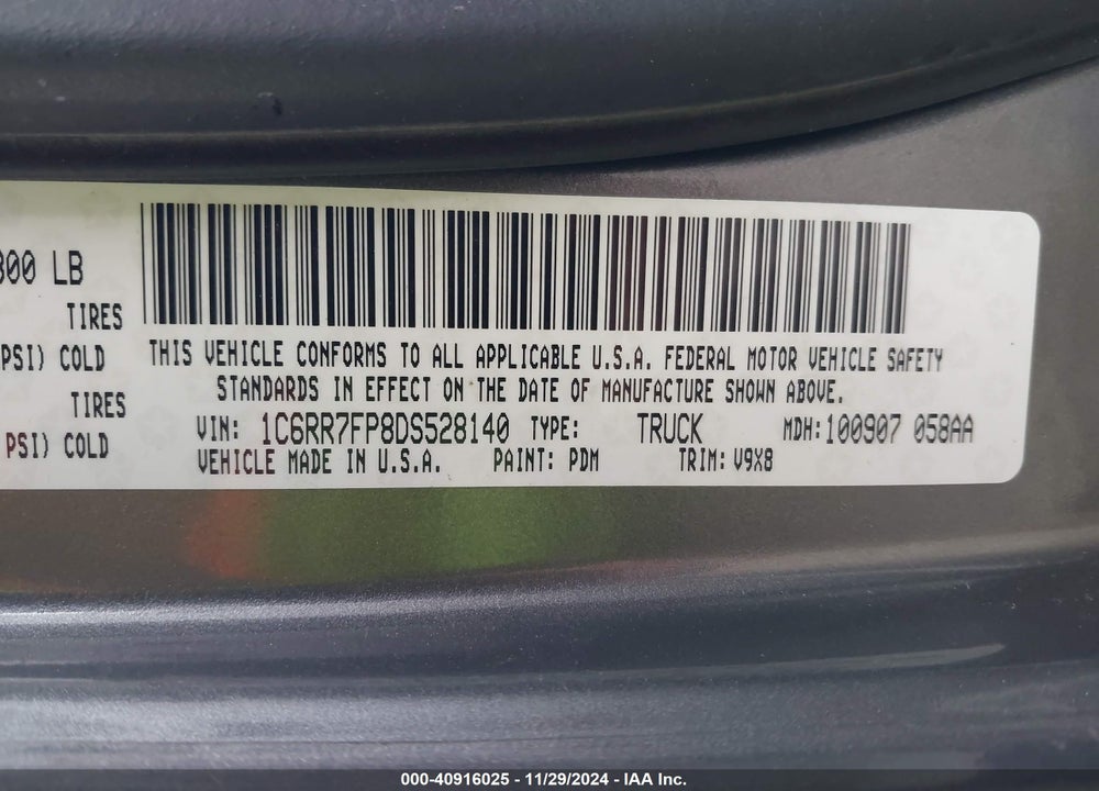 2013 RAM 1500 VIN: 1C6RR7FP8DS528140