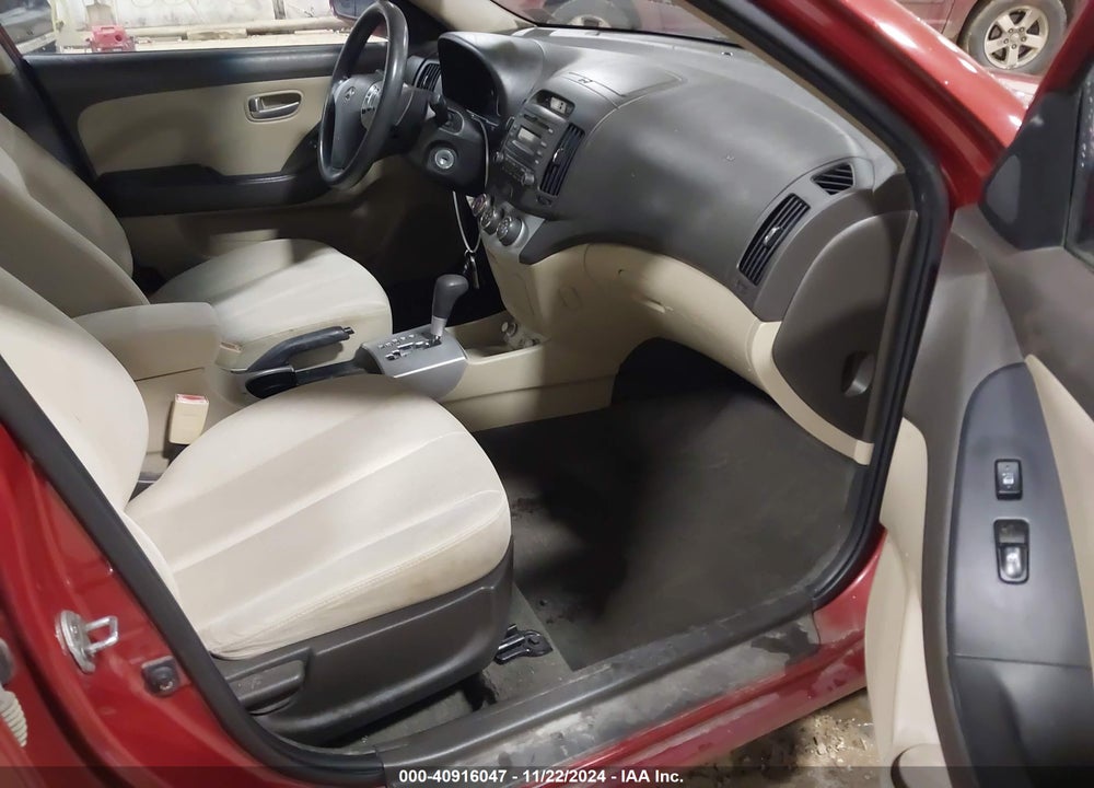 2008 HYUNDAI ELANTRA GLS/SE VIN: KMHDU46D88U524231