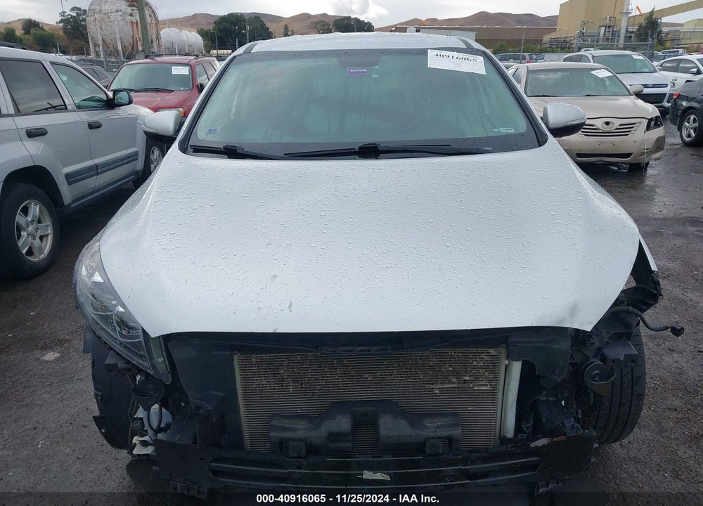 2019 KIA SORENTO 3.3L LX VIN: 5XYPGDA57KG570814