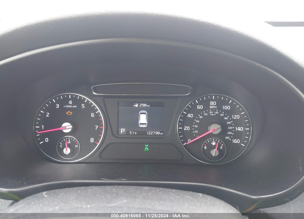 2019 KIA SORENTO 3.3L LX VIN: 5XYPGDA57KG570814