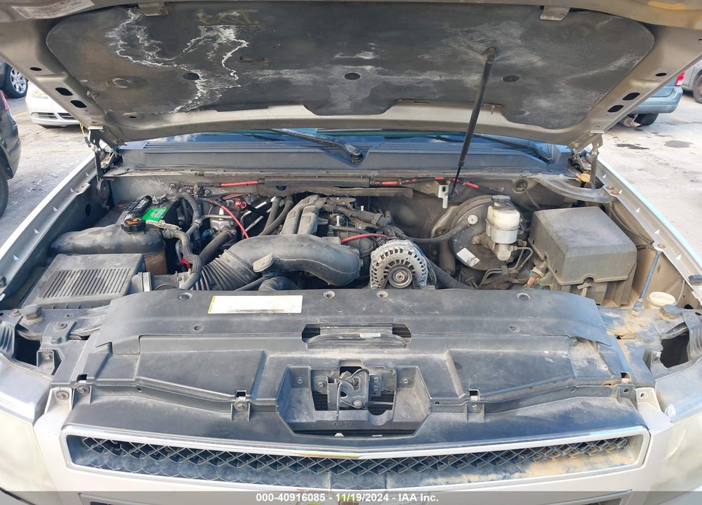 2007 CHEVROLET SUBURBAN 1500 LT VIN: 3GNFC16J27G100492