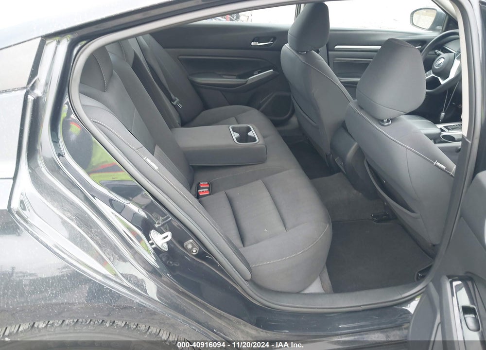 2021 NISSAN ALTIMA SV FWD VIN: 1N4BL4DV7MN406675