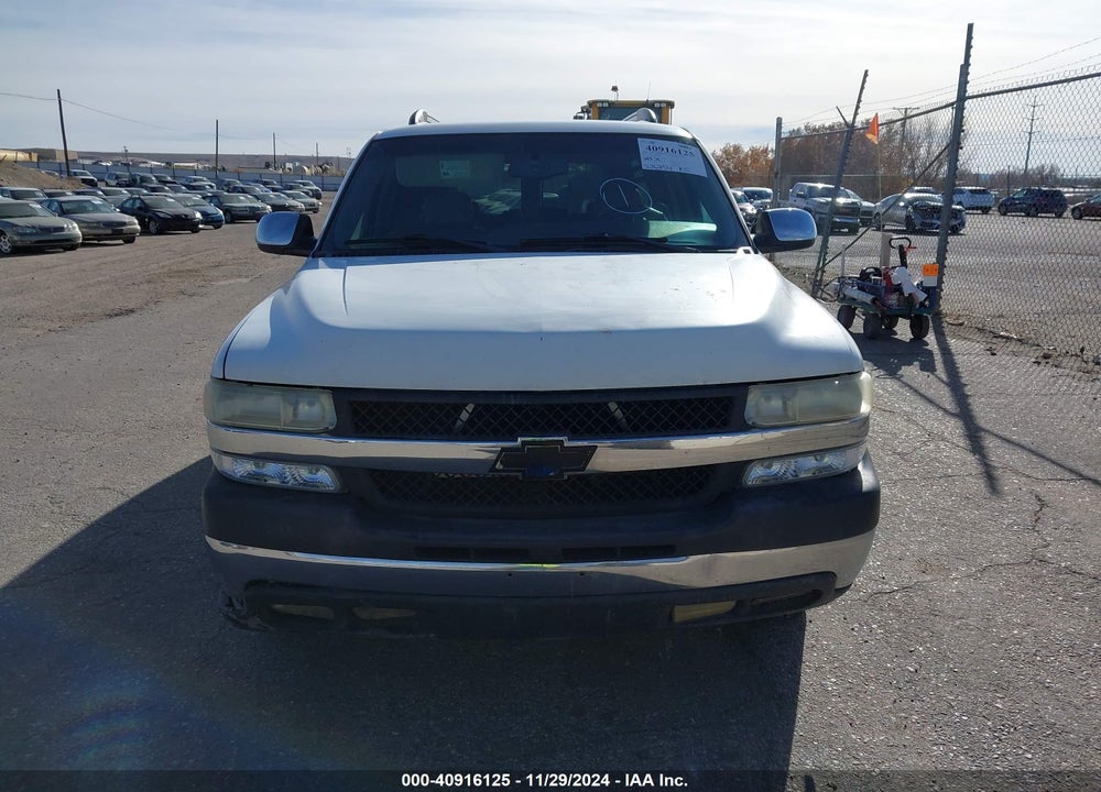 2004 CHEVROLET SUBURBAN 1500 LS VIN: 1GNEC16T74R251563