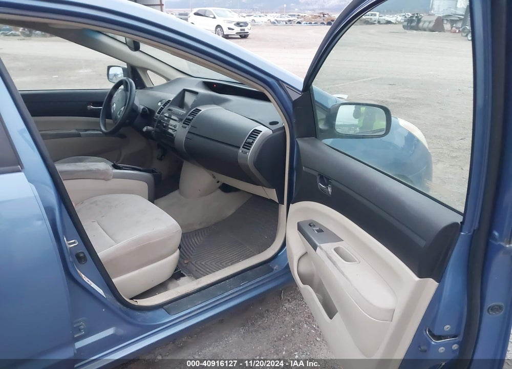 2004 TOYOTA PRIUS VIN: JTDKB20U240015056