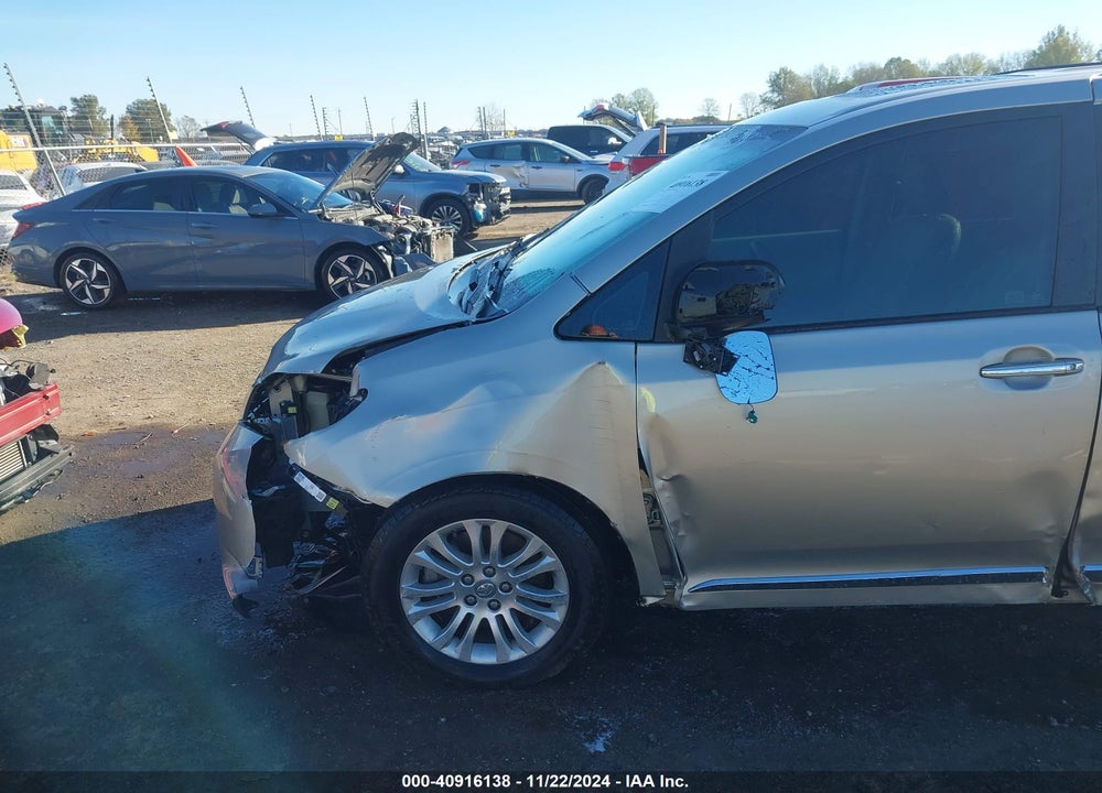 2015 TOYOTA SIENNA XLE LIMITED VIN: 5TDYK3DC0FS656465