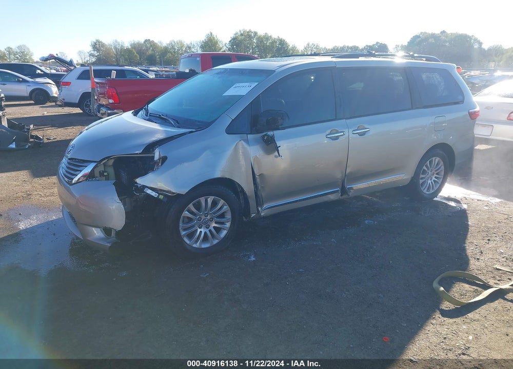 2015 TOYOTA SIENNA XLE LIMITED VIN: 5TDYK3DC0FS656465