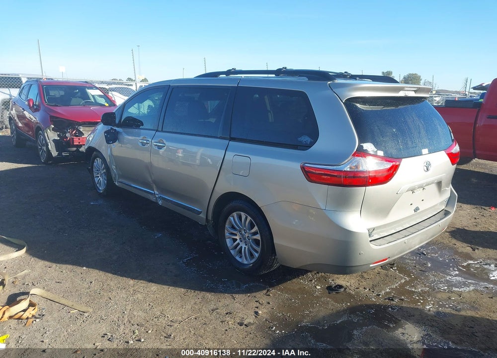 2015 TOYOTA SIENNA XLE LIMITED VIN: 5TDYK3DC0FS656465