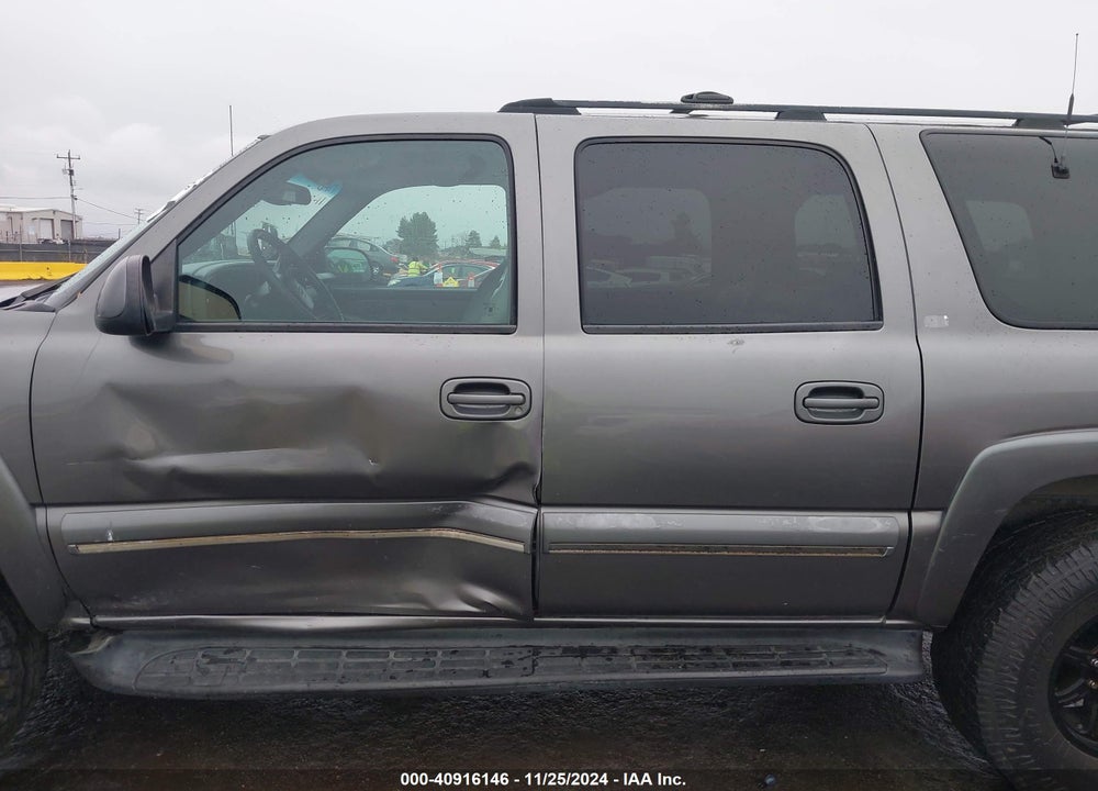 2001 CHEVROLET SUBURBAN 2500 LT VIN: 3GNGC26U51G199109