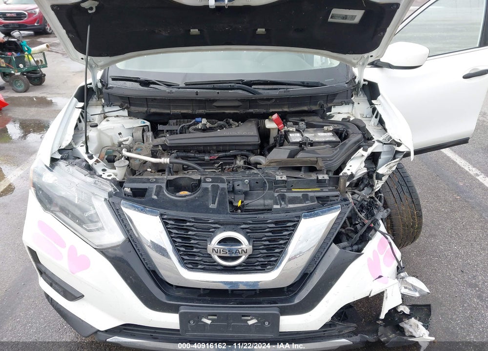 2017 NISSAN ROGUE VIN: JN8AT2MTXHW141330