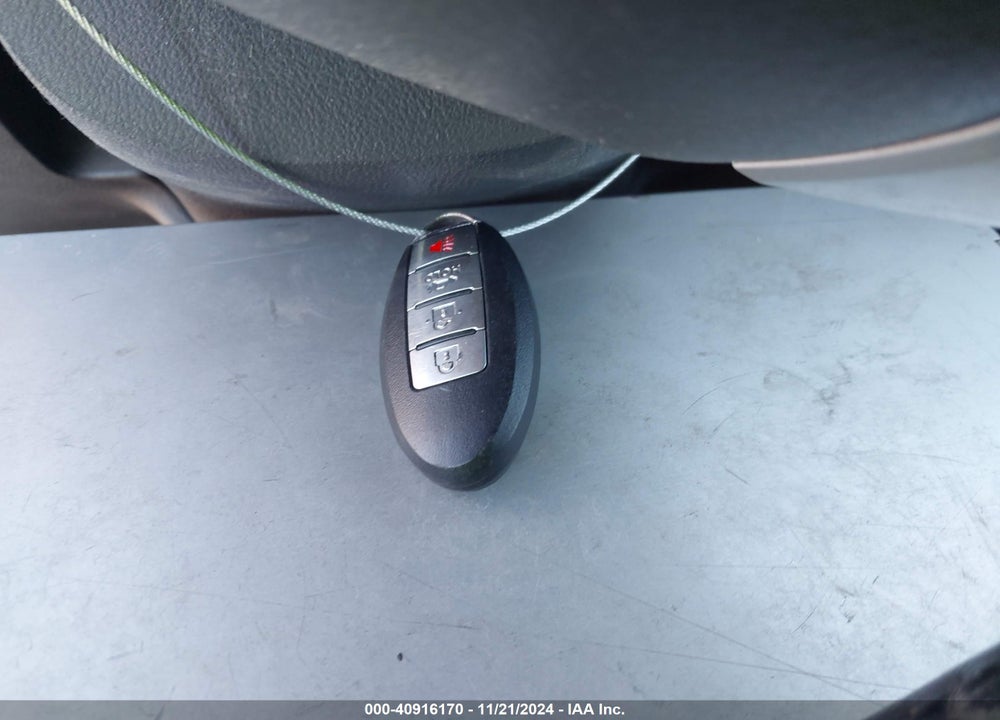 2019 NISSAN VERSA 1.6 SV VIN: 3N1CN7AP9KL823084
