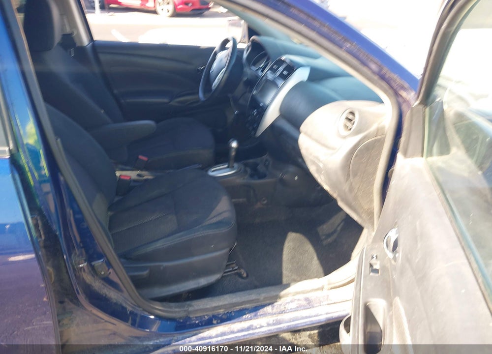 2019 NISSAN VERSA 1.6 SV VIN: 3N1CN7AP9KL823084
