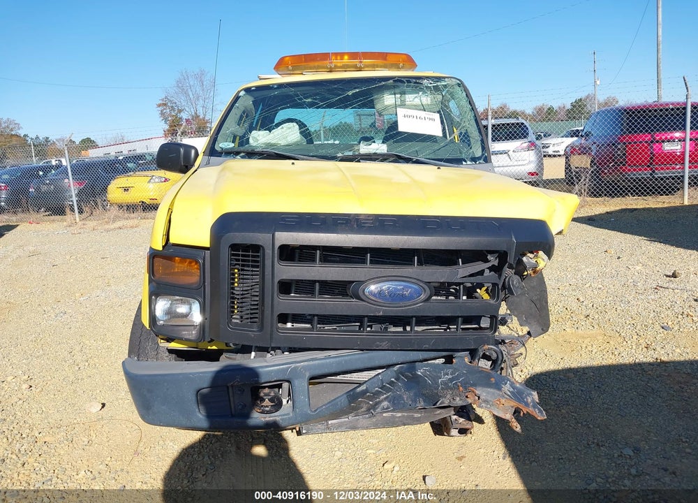 2008 FORD F-350 KING RANCH/LARIAT/XL/XLT VIN: 1FTWW305X8ED91176