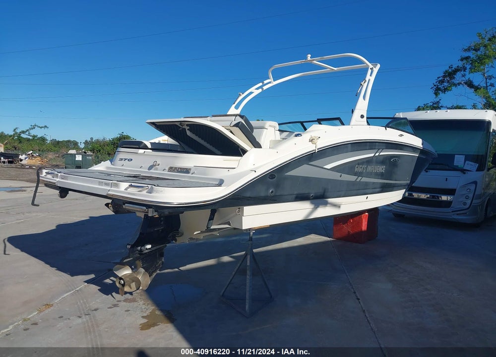 2015 SEA RAY OTHER VIN: SERV3570E515