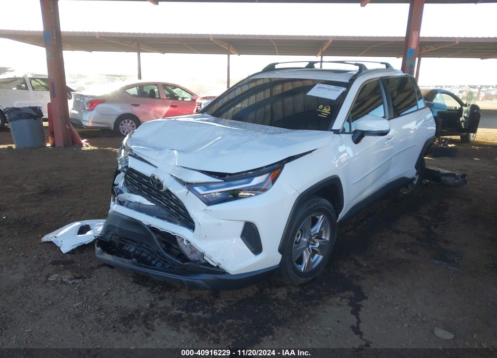 2022 TOYOTA RAV4 XLE VIN: 2T3W1RFV9NC210258
