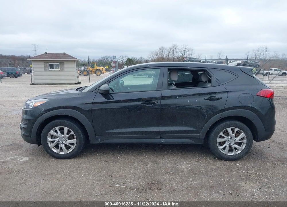 2021 HYUNDAI TUCSON SE VIN: KM8J2CA41MU289627