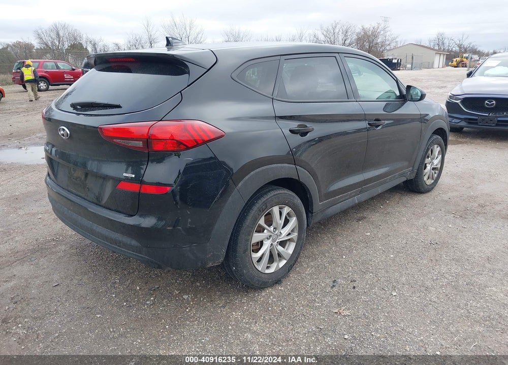 2021 HYUNDAI TUCSON SE VIN: KM8J2CA41MU289627
