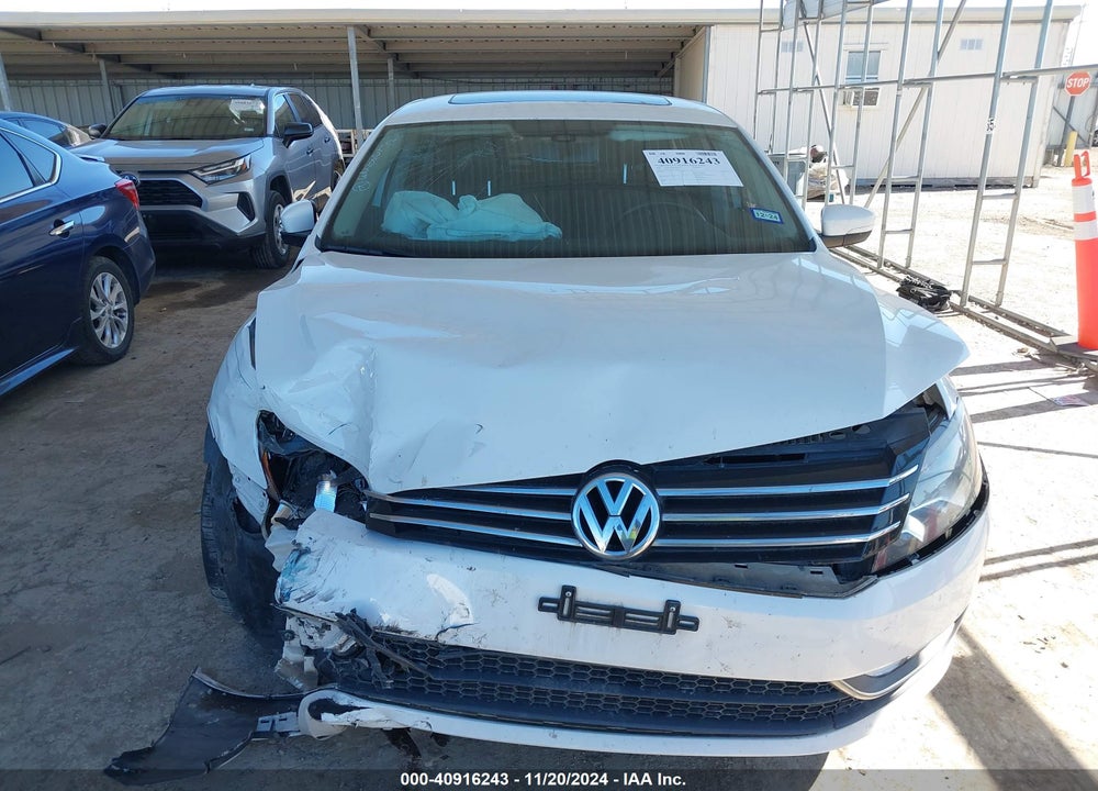 2015 VOLKSWAGEN PASSAT 1.8T SE VIN: 1VWBS7A30FC023643