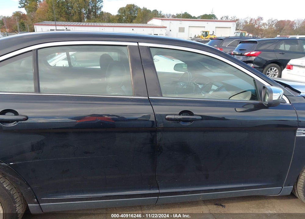 2018 FORD TAURUS LIMITED VIN: 1FAHP2F82JG102339