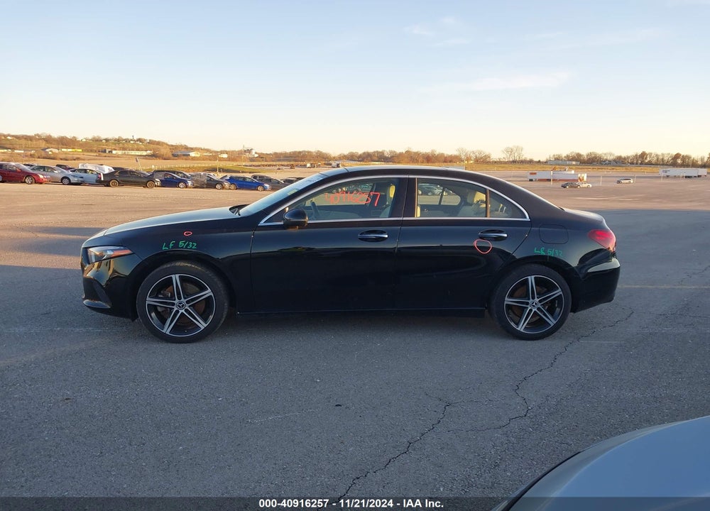 2019 MERCEDES-BENZ A 220 VIN: WDD3G4FB7KW022530