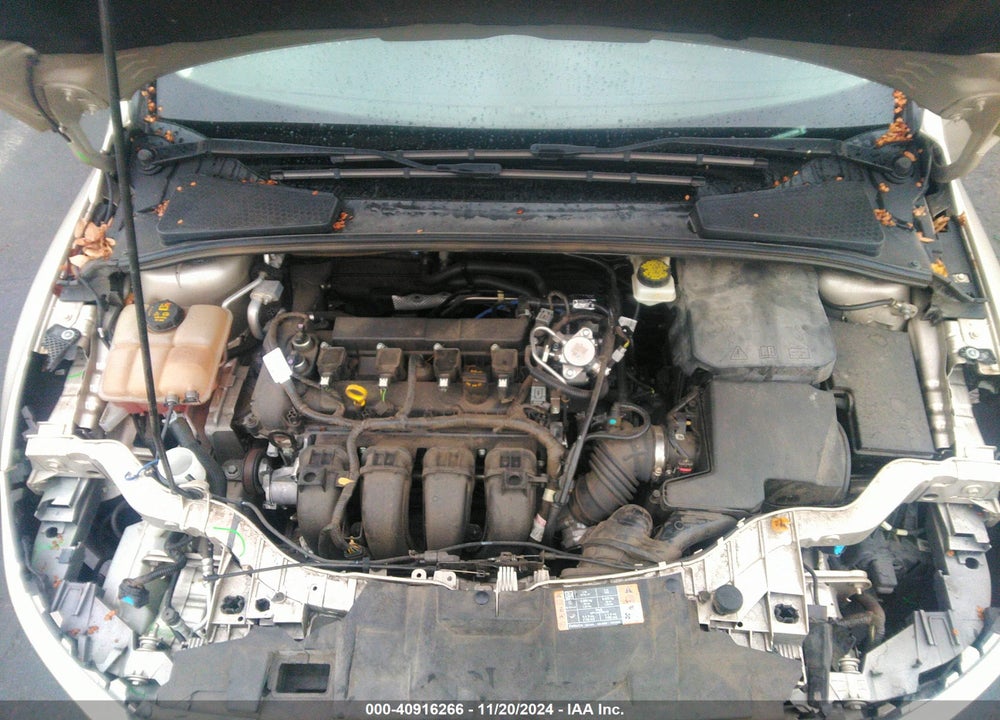 2017 FORD FOCUS TITANIUM VIN: 1FADP3N22HL272686