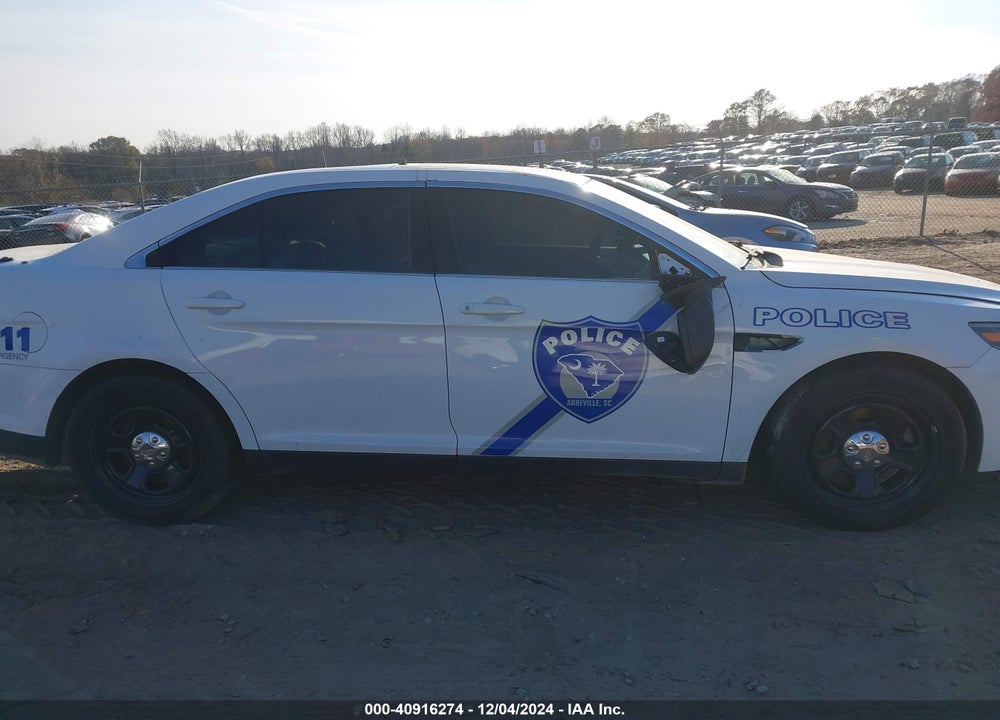 2017 FORD POLICE INTERCEPTOR VIN: 1FAHP2L88HG145596
