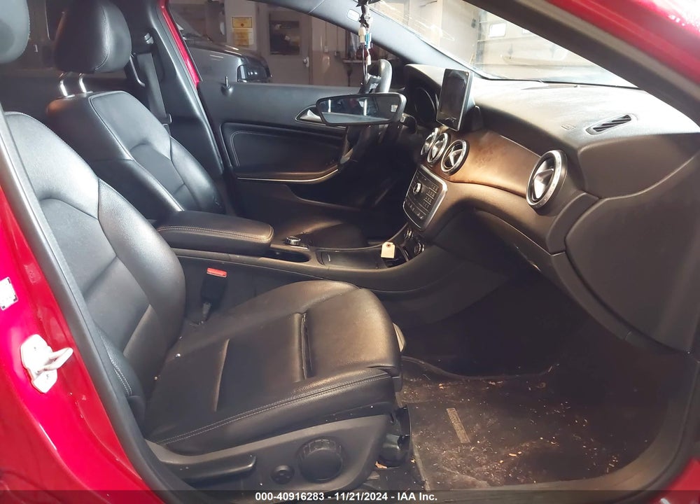 2016 MERCEDES-BENZ GLA 250 4MATIC VIN: WDCTG4GB6GJ211158