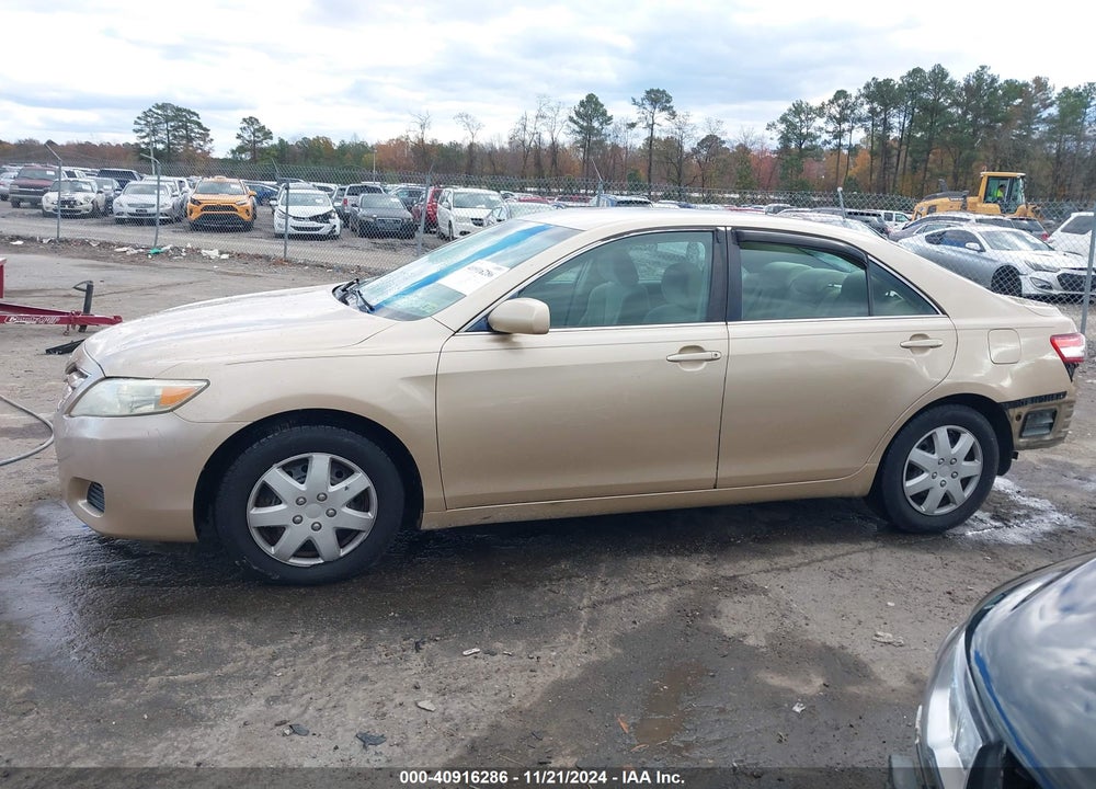 2010 TOYOTA CAMRY LE VIN: 4T1BF3EK0AU110412