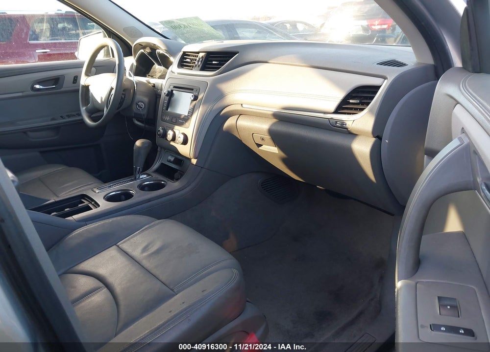 2013 CHEVROLET TRAVERSE LS VIN: 1GNKVFED5DJ101356