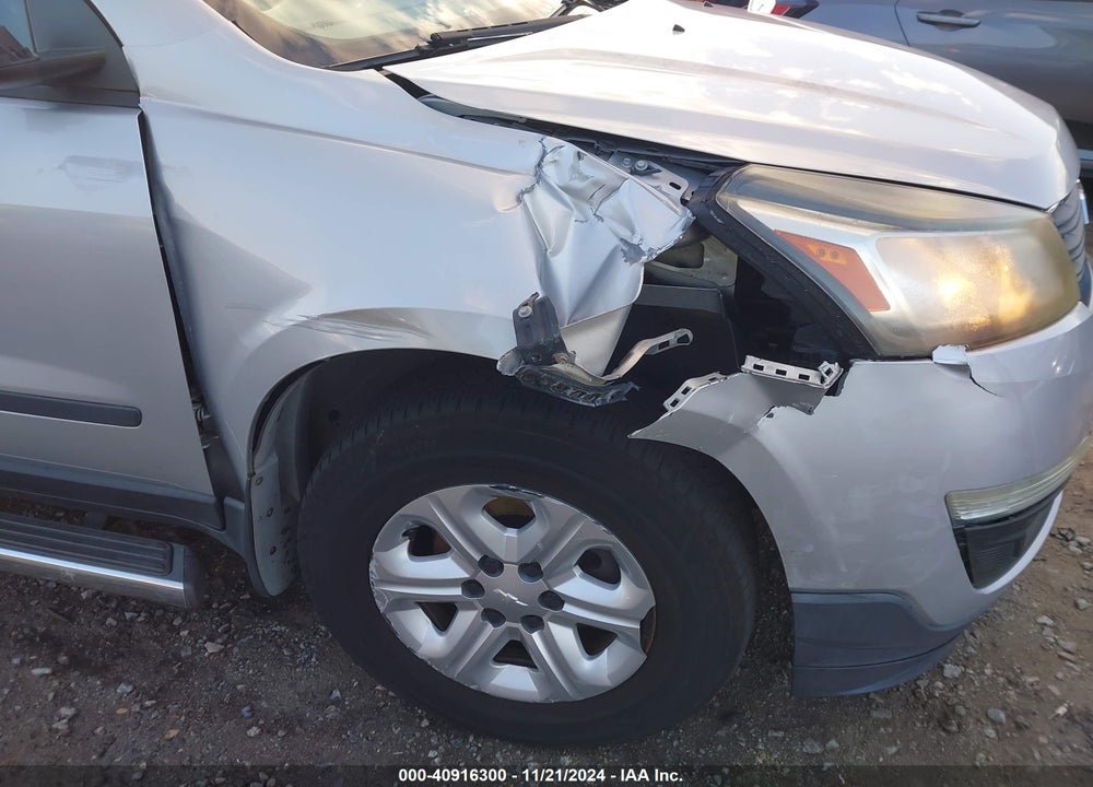 2013 CHEVROLET TRAVERSE LS VIN: 1GNKVFED5DJ101356