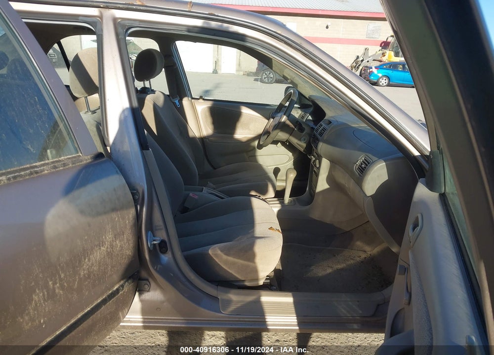2001 TOYOTA COROLLA CE VIN: 2T1BR12E31C501520