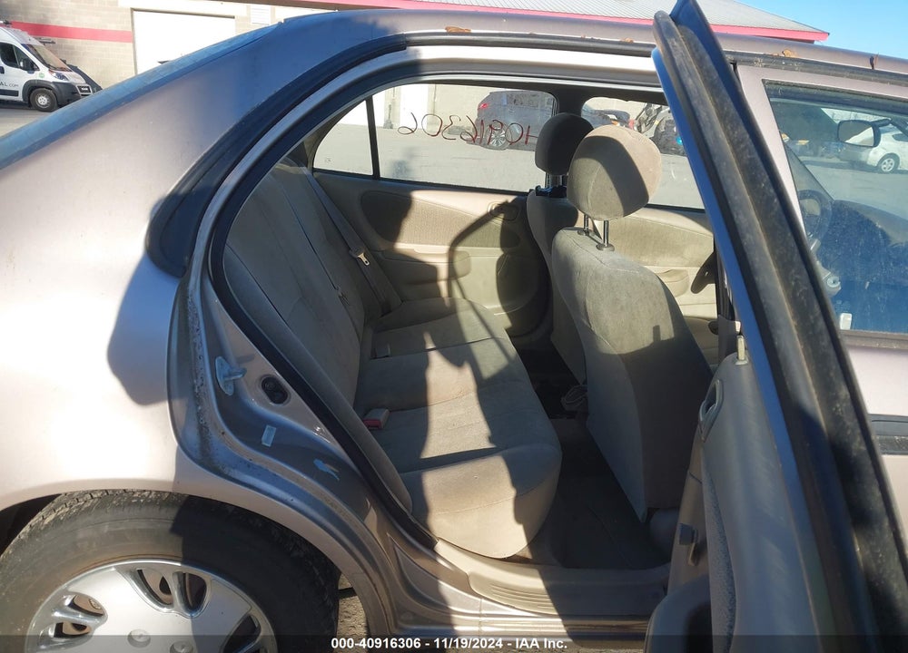 2001 TOYOTA COROLLA CE VIN: 2T1BR12E31C501520