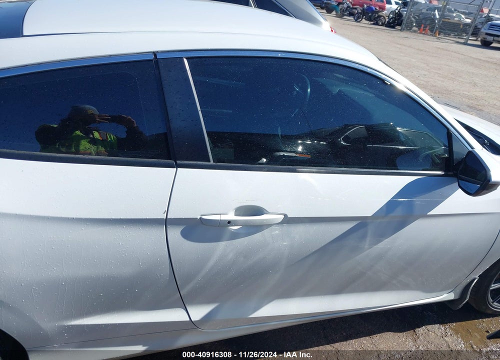 2019 HONDA CIVIC VIN: 2HGFC4B8XKH302469