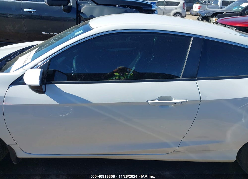 2019 HONDA CIVIC VIN: 2HGFC4B8XKH302469