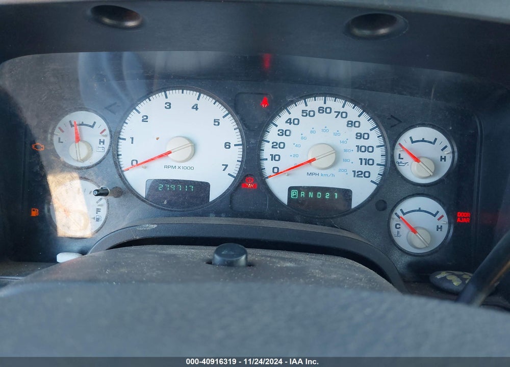 2005 DODGE RAM 1500 ST VIN: 1D7HA18N35J621536