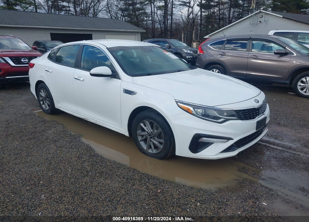 2019 KIA OPTIMA LX VIN: 5XXGT4L30KG366237