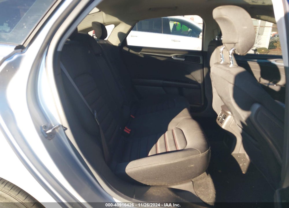 2013 FORD FUSION SE VIN: 3FA6P0HRXDR123809