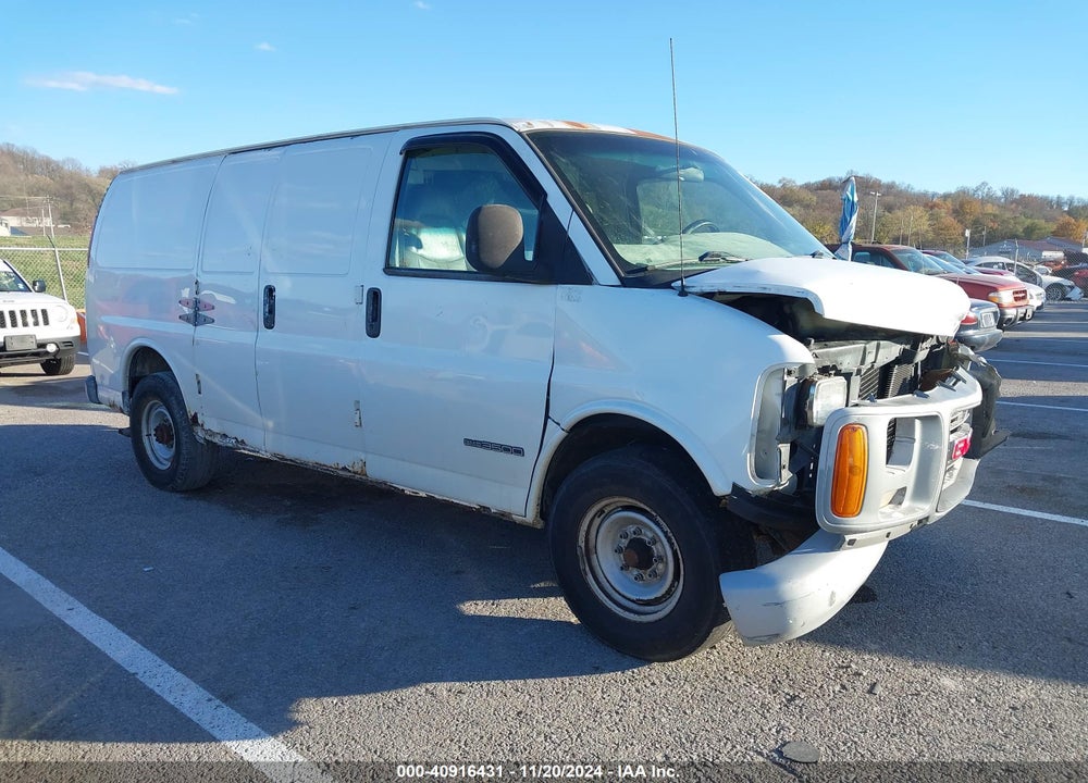 2000 GMC SAVANA STANDARD VIN: 1GTHG35R3Y1130349