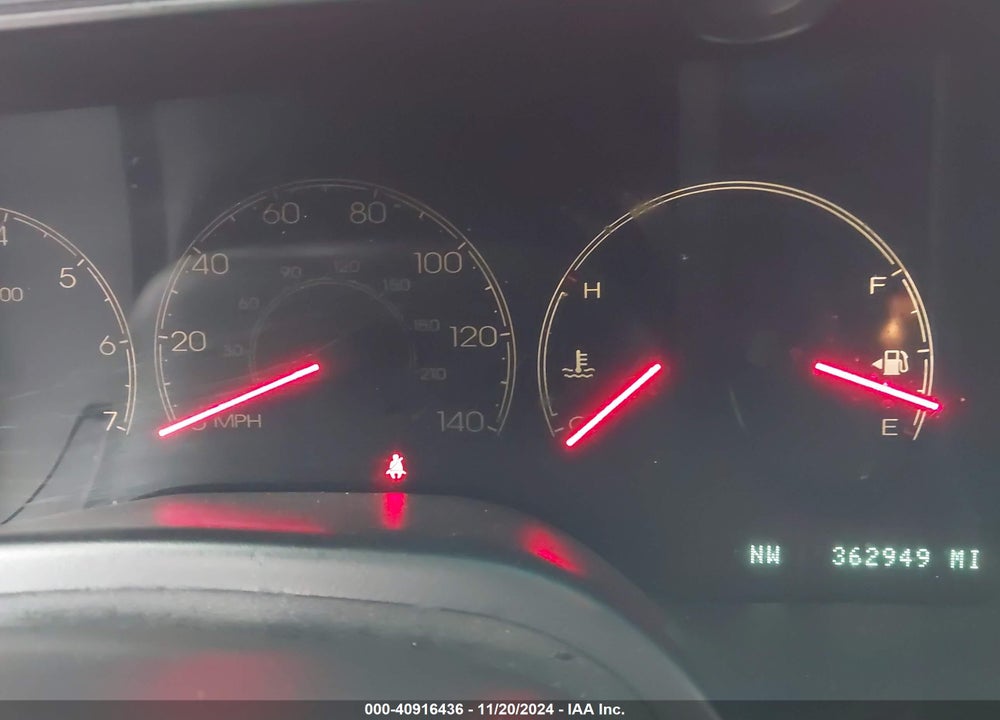 2003 LINCOLN NAVIGATOR VIN: 5LMFU28R13LJ11567