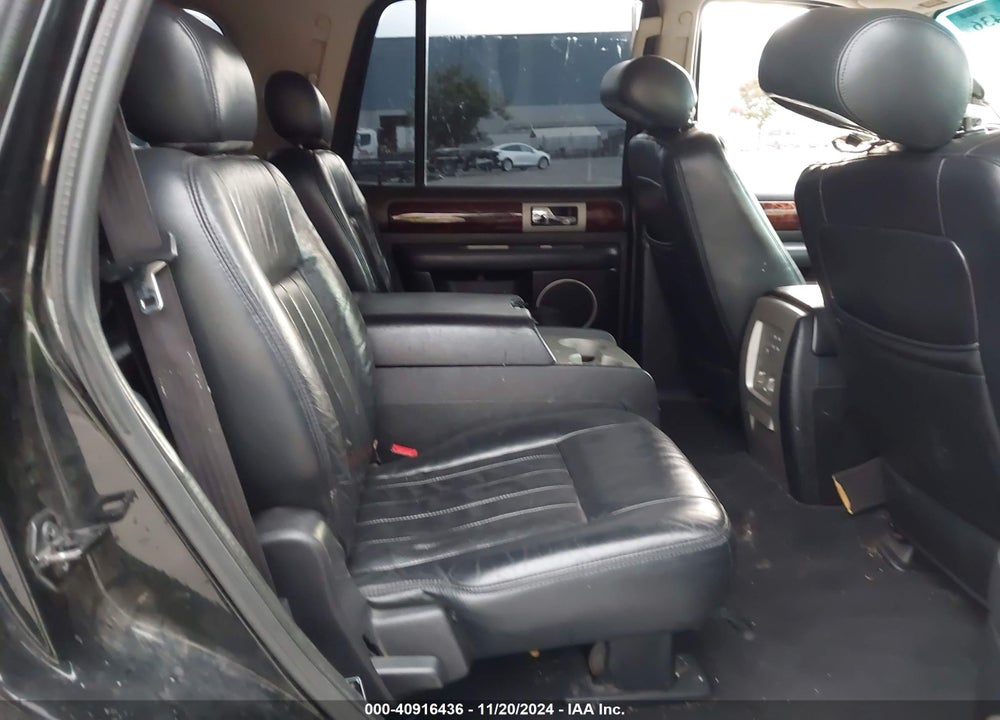 2003 LINCOLN NAVIGATOR VIN: 5LMFU28R13LJ11567